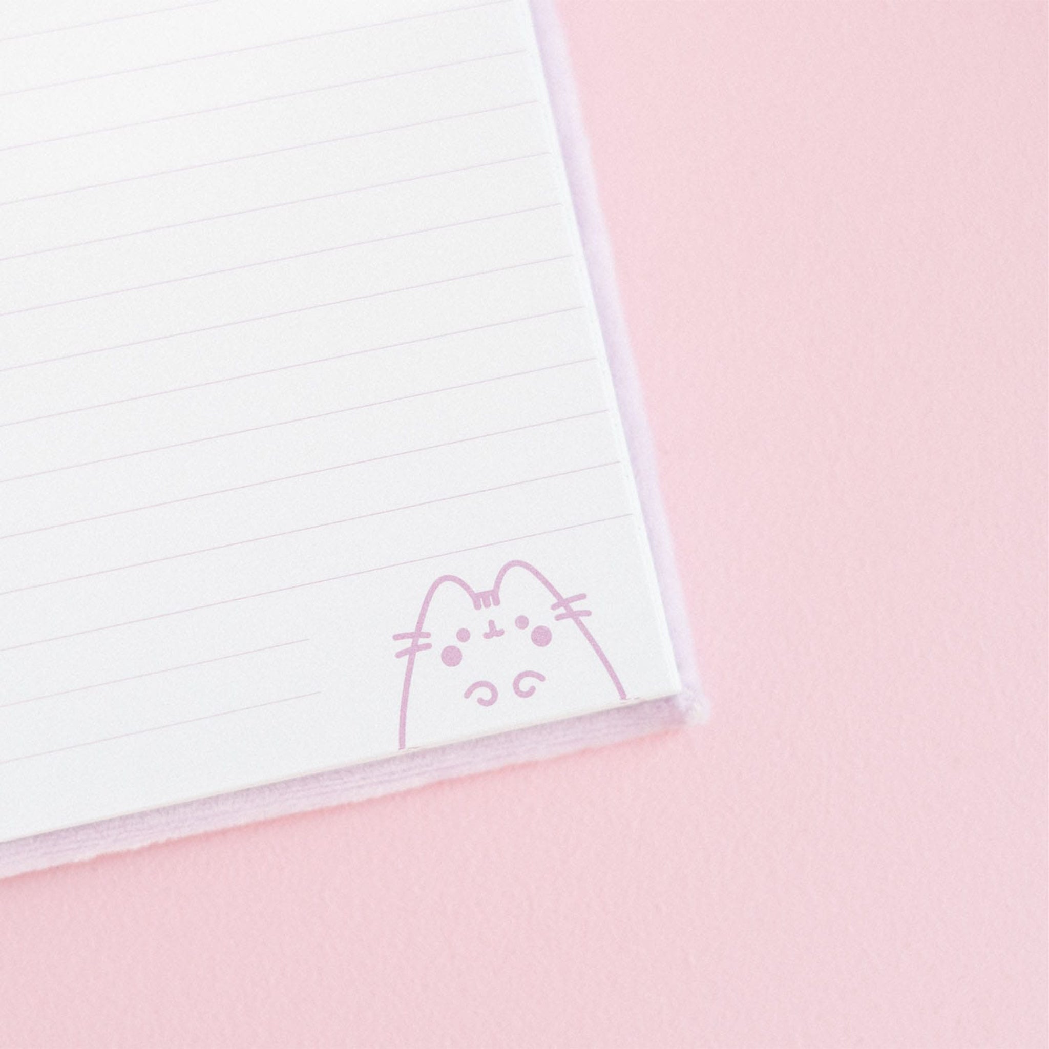 Pusheen - Premium Plüsch Notizbuch A5