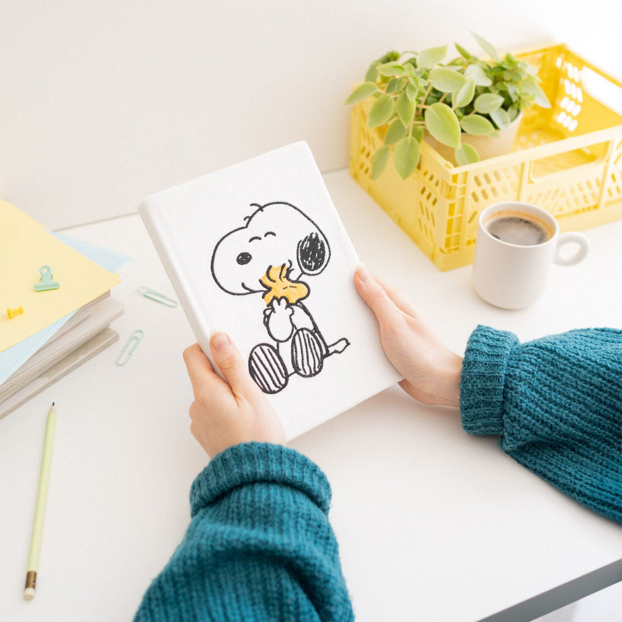 Peanuts Snoopy - Premium Plüsch Notizbuch A5